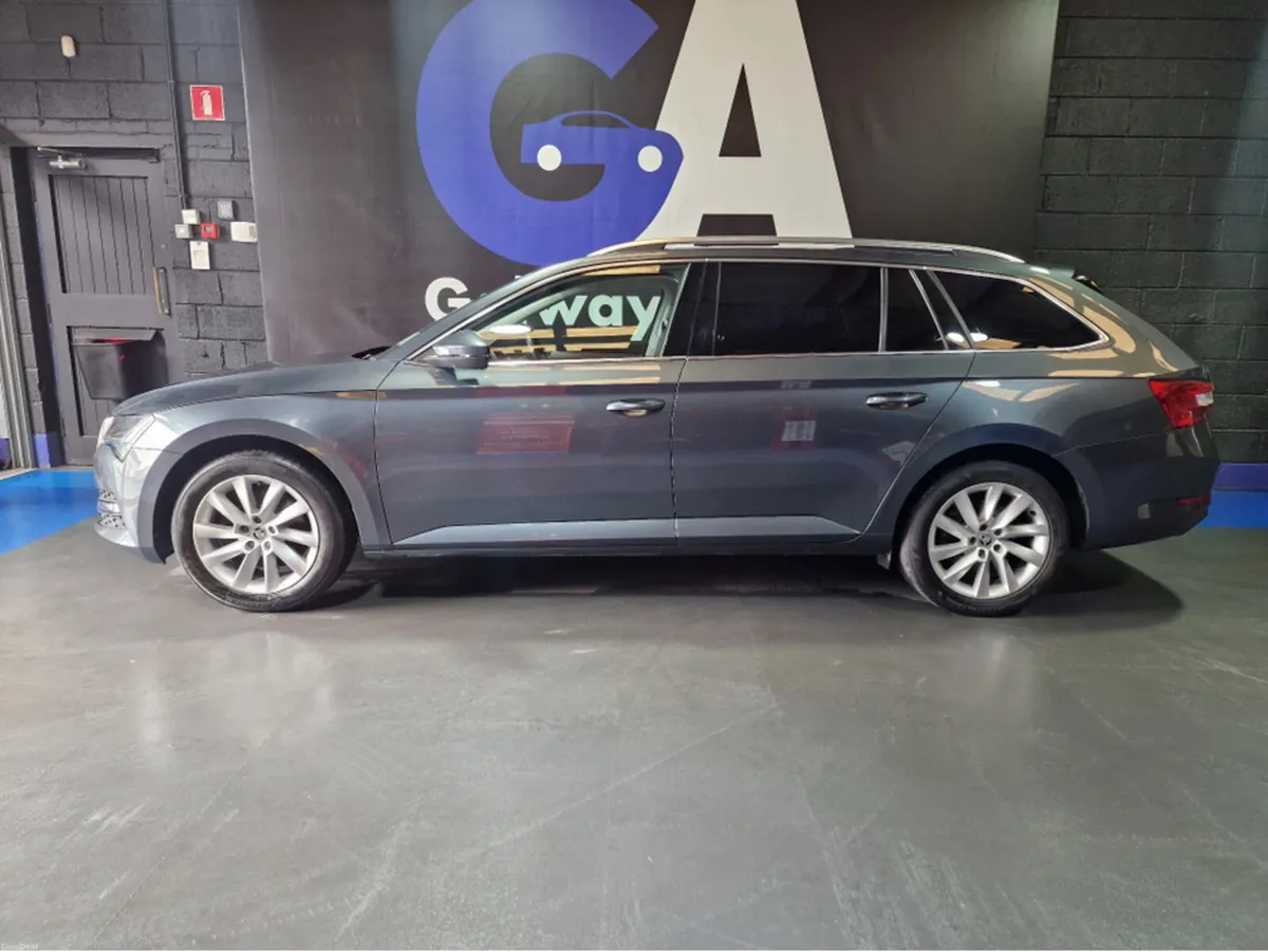 Skoda Superb NEW MODEL**VIRTUAL DASH, PARKING SENS - Image 5