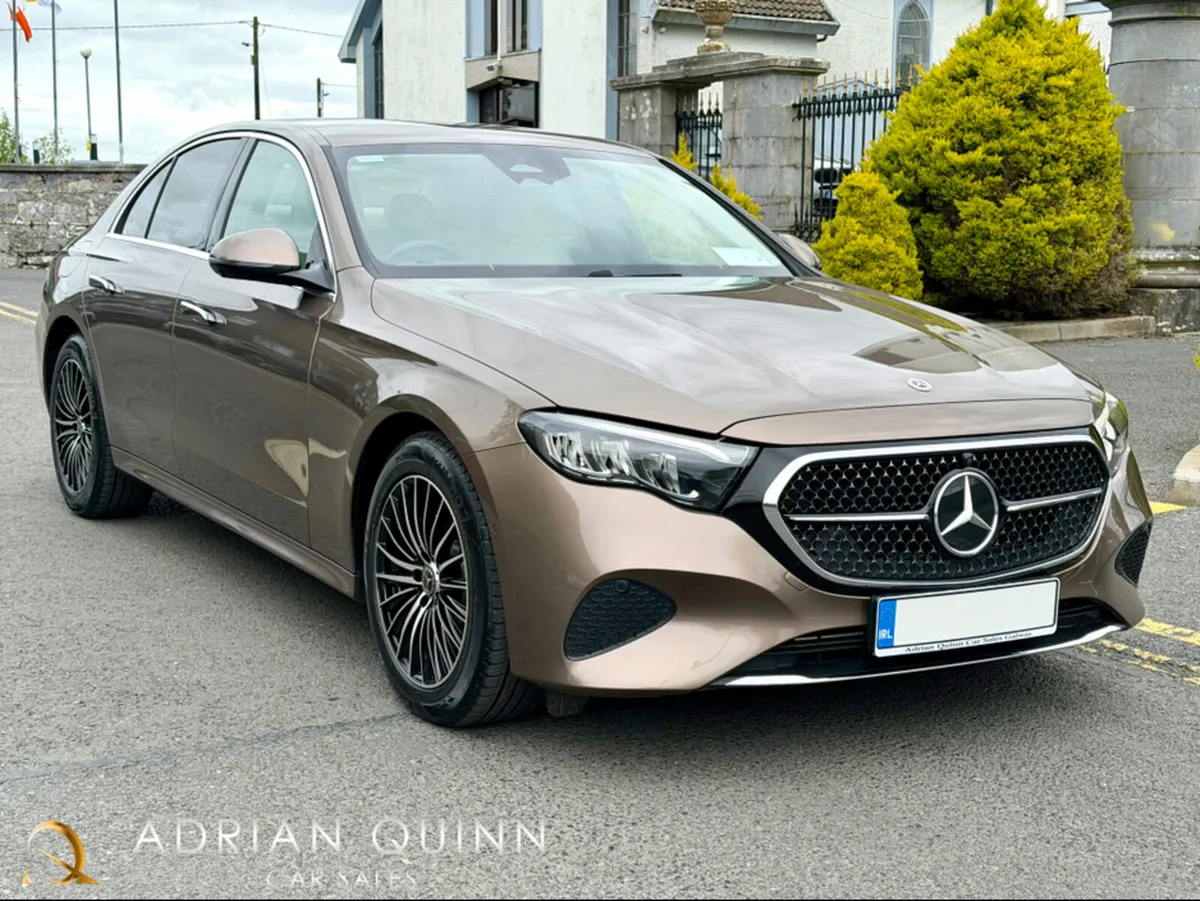 Mercedes-Benz E-Class 220d AVANTGARDE AUTO - Image 4