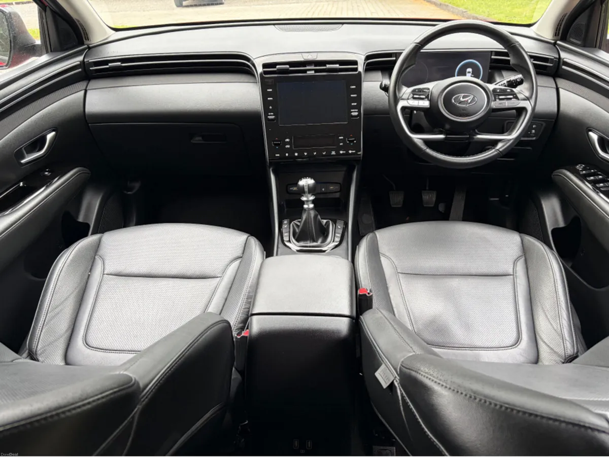 Hyundai Tucson IX35 EXECUTIVE 5DR**//**FULL LEATHE - Image 3