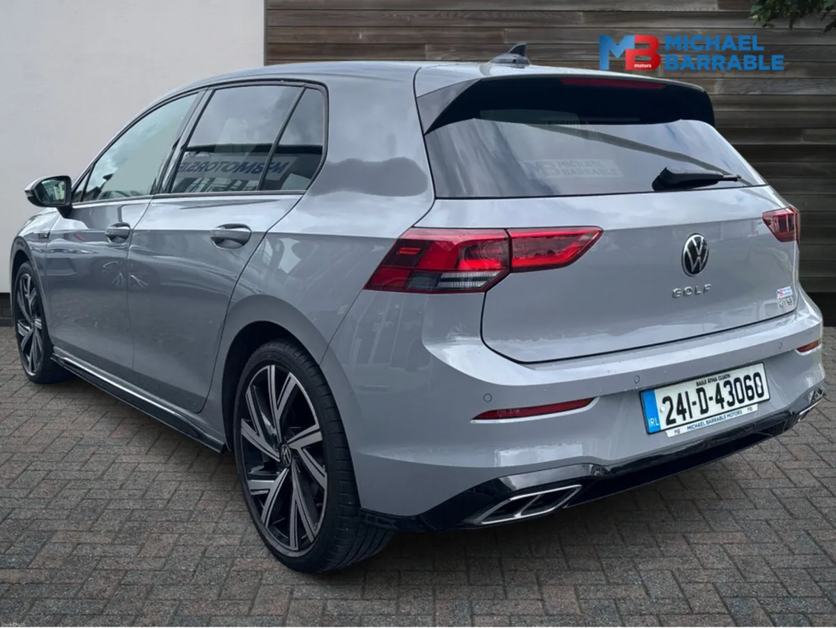 Volkswagen Golf R-LINE 1.5 TSI MHEV 130HP*SUNROOF* - Image 3