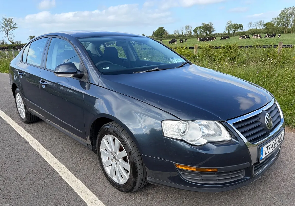 Volkswagen Passat 2.0Tdi 2007 Automatic - Image 2