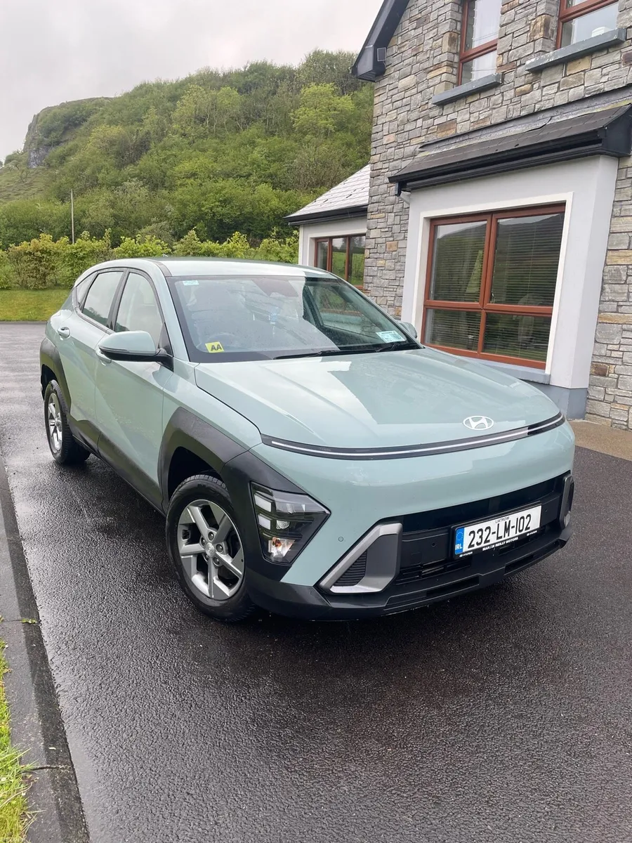 2023 Hyundai Kona - Image 1