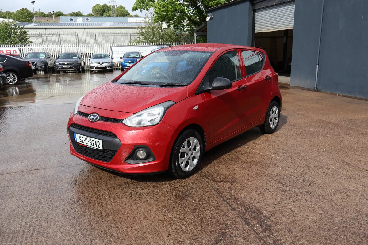 Hyundai i10 Only 80,000Km 12 Month NCT Exceptional - Image 5