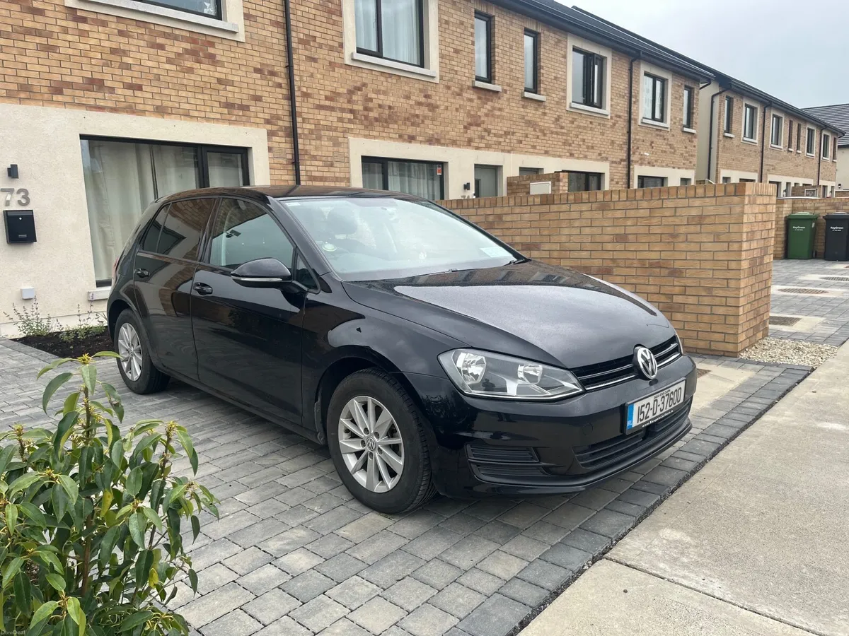 Volkswagen Golf 2015 - Image 1