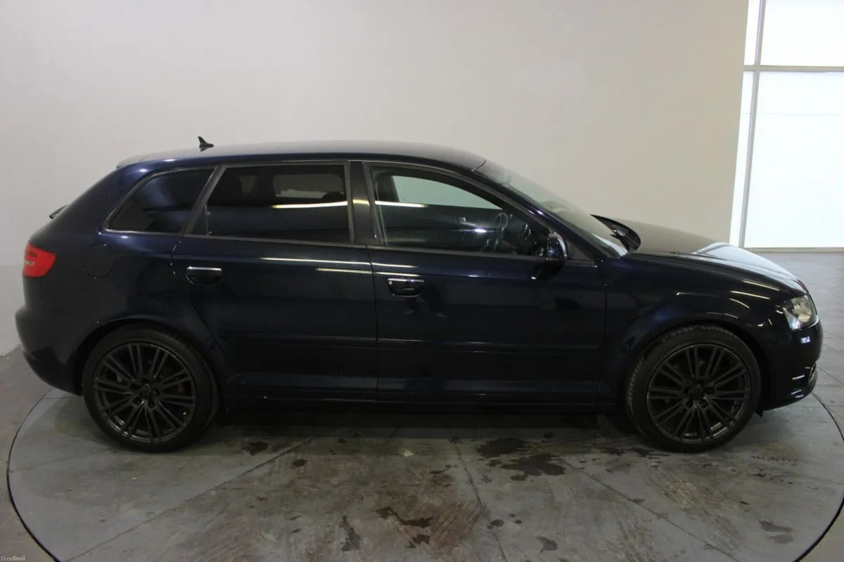 Audi A3 1.4 TFSI S TRONIC SPORTBACK - TENDER 31 - Image 2