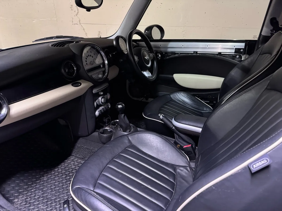 Mini Cooper Clubman S - Image 1