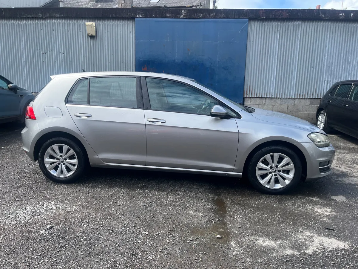 2015 VOLKSWAGEN GOLF, COMFORTLINE, AUTOMATIC - Image 2