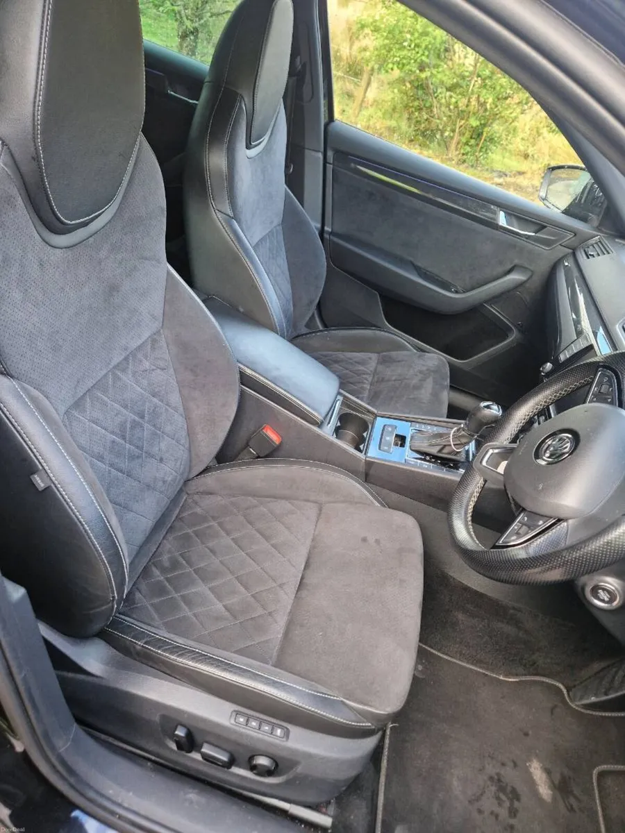 Skoda superb *automatic * - Image 2