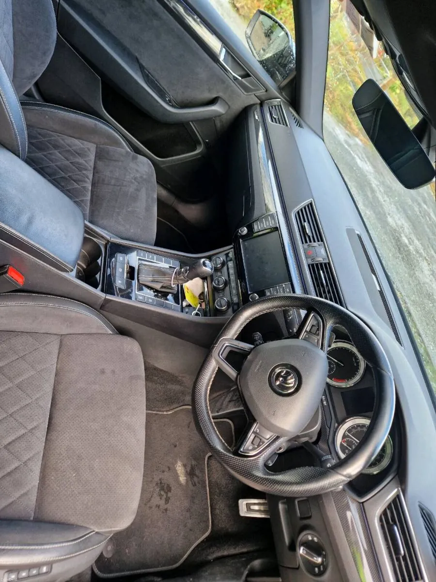 Skoda superb *automatic * - Image 3