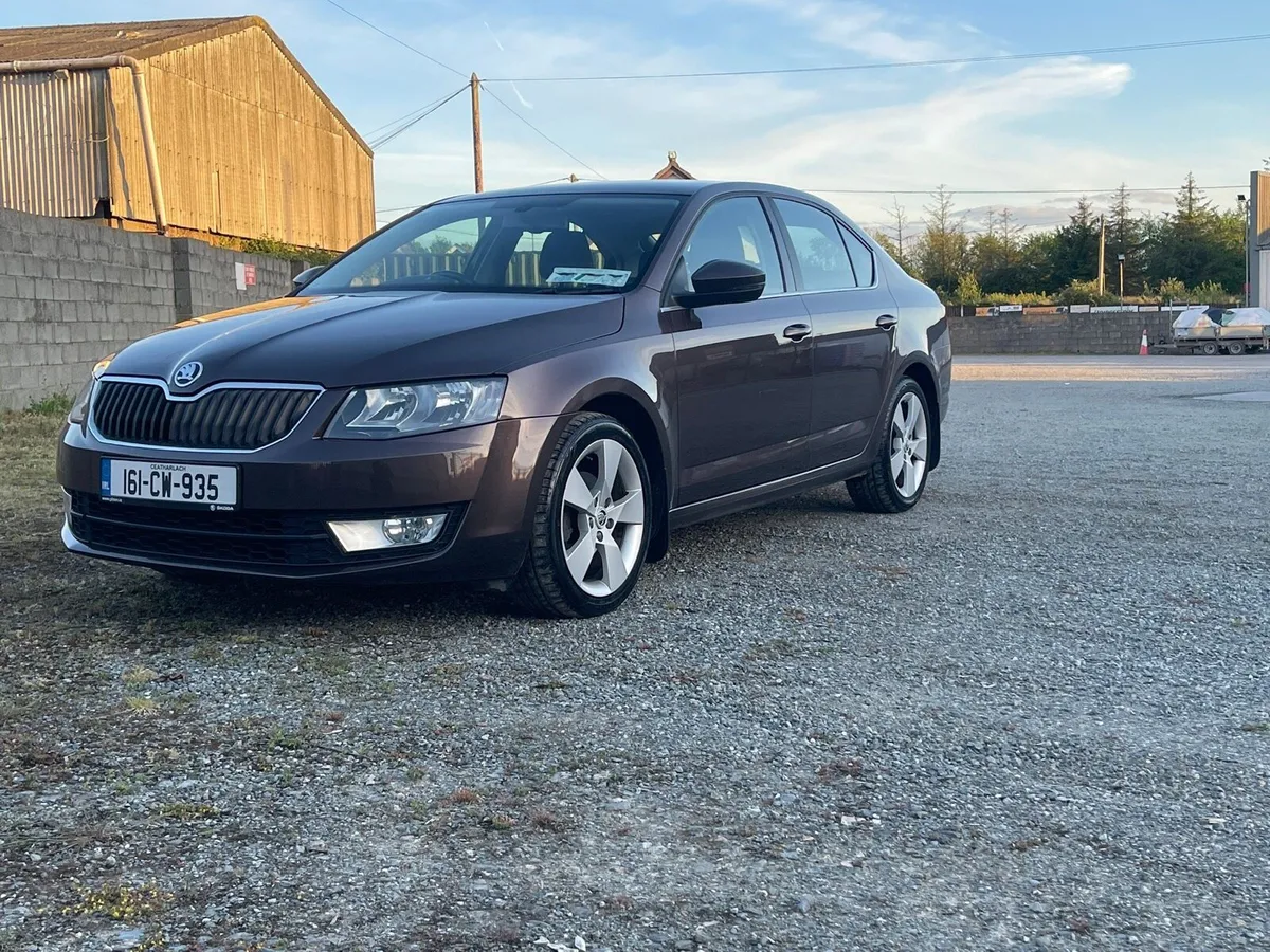 Skoda Octavia - Image 1