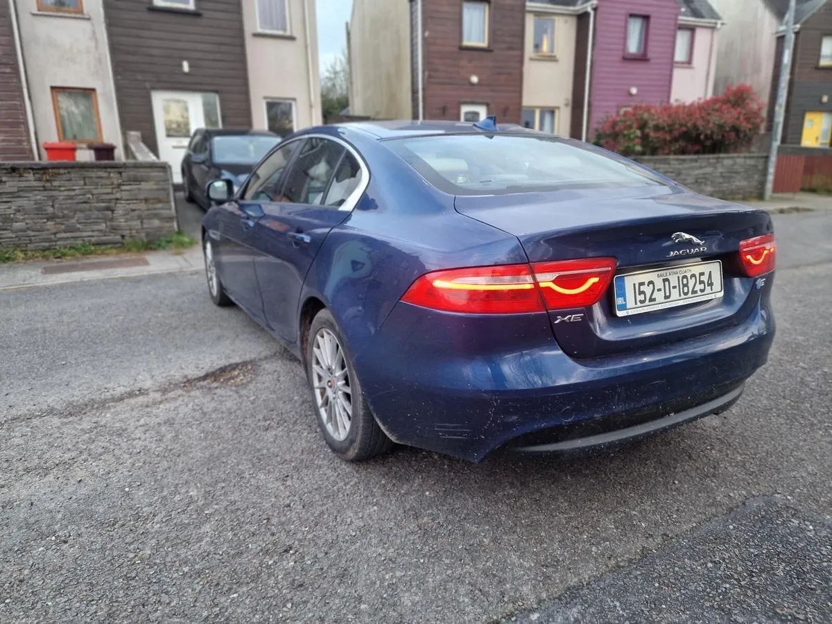 15 JAGUAR XE 2.0D €3250 NEEDS RETEST - Image 4