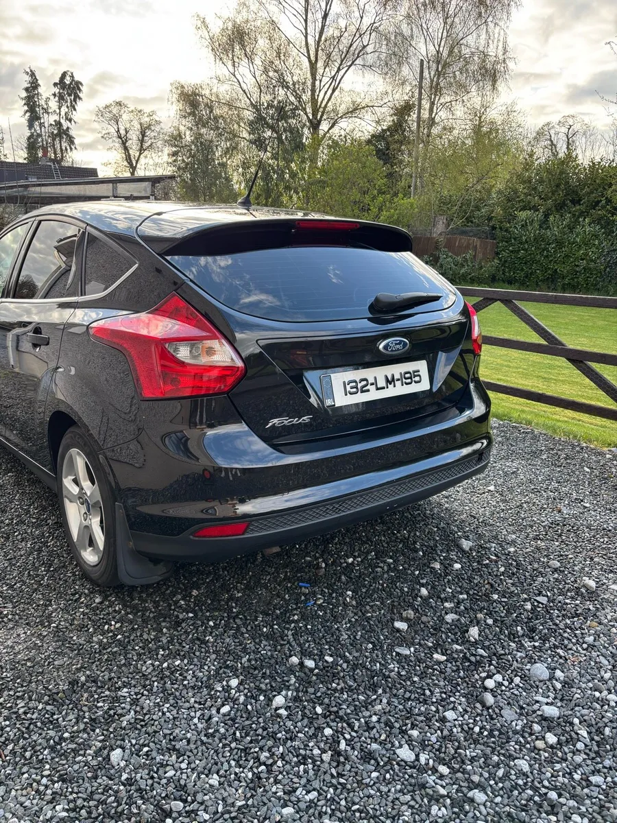 Ford Focus 1.6 TDCI Zetec Navigator - Image 2