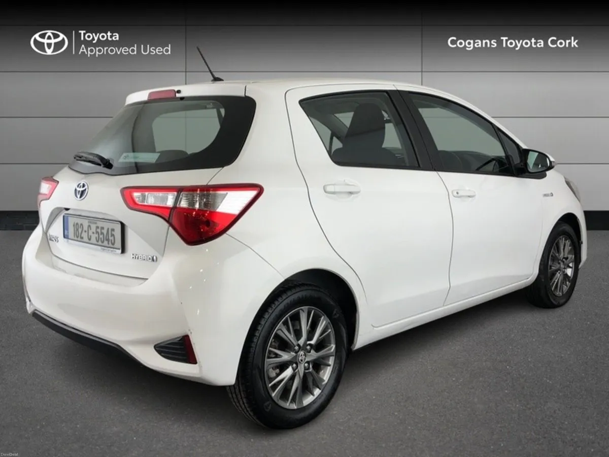 Toyota Yaris HY HYBRID 5DR LUNA 4DR AUTO - Image 2