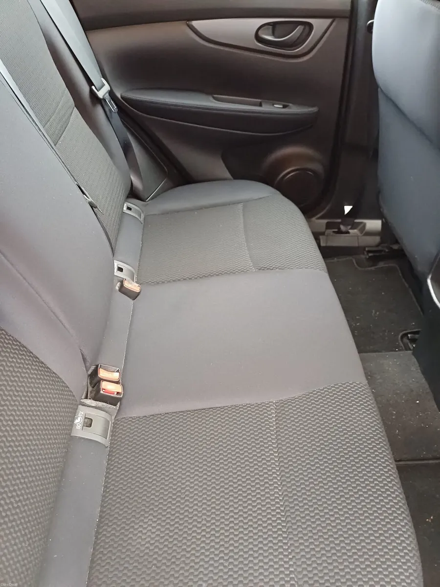 2015 NISSAN QASHQAI  1.5 DIESEL - Image 2
