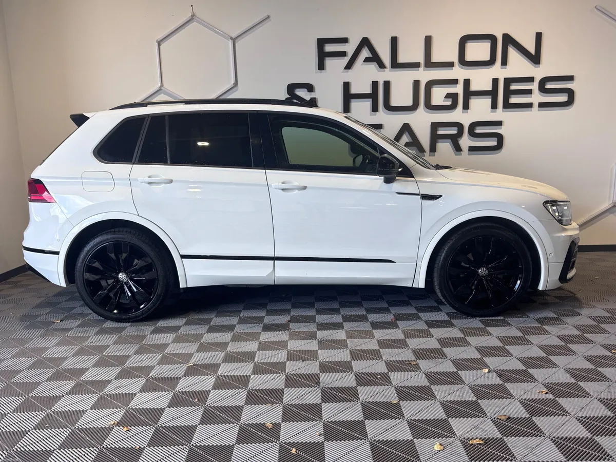 2020 VOLKSWAGEN TIGUAN R-LINE 2.0 DIESEL AUTOMATIC - Image 4
