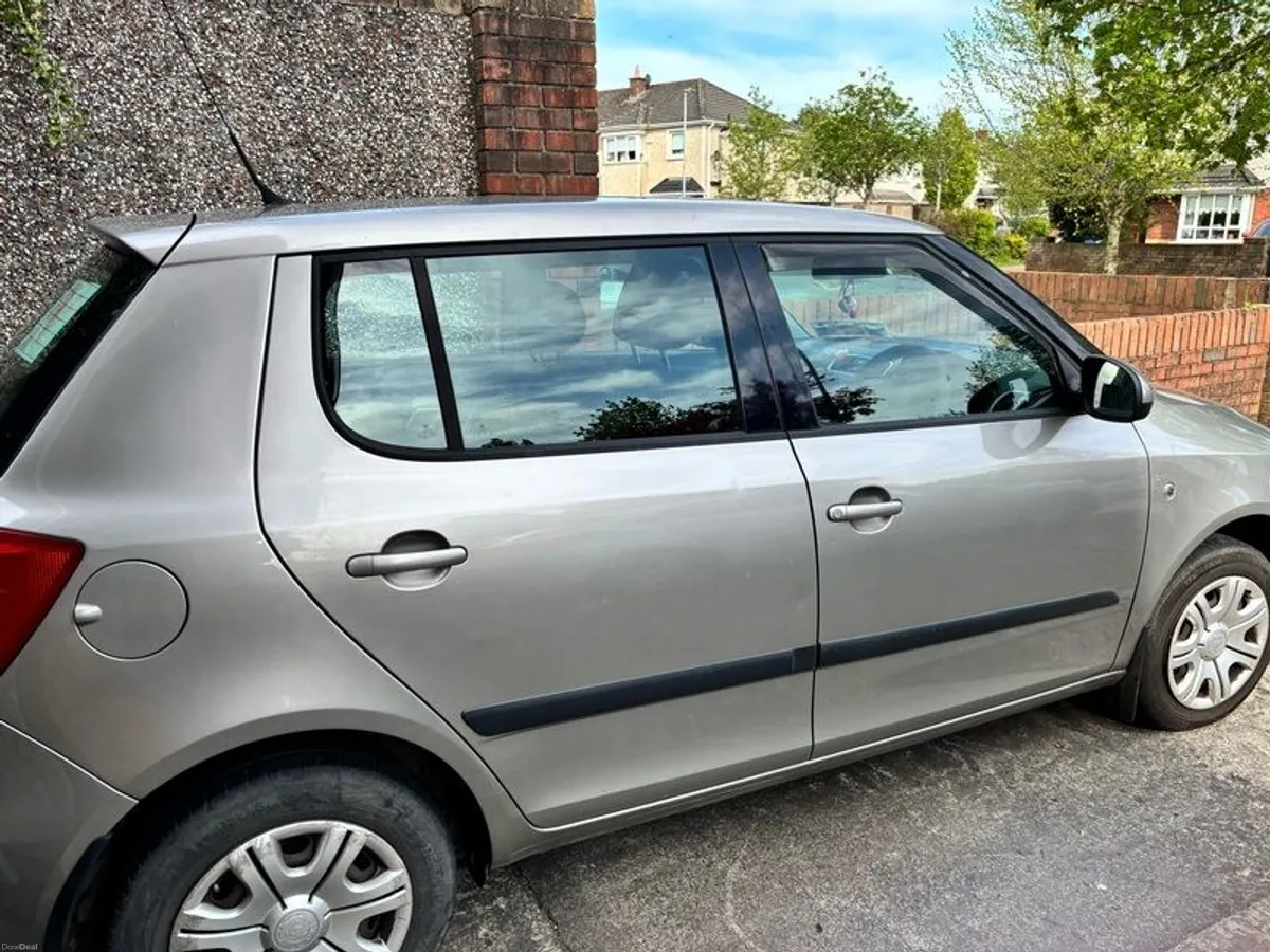 2008 Skoda Fabia - Image 2
