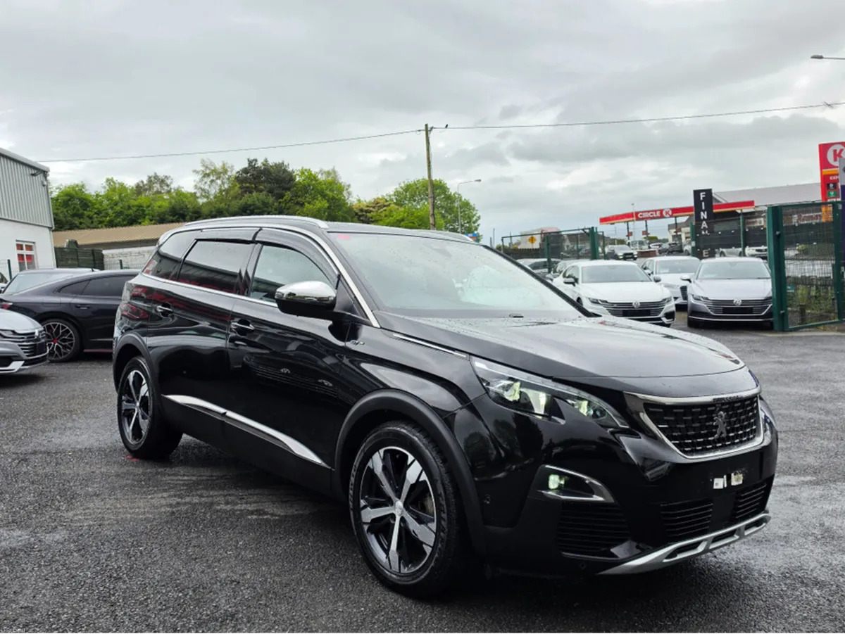 Peugeot 5008 ( 182 REG ) GT LINE PANORAMIC SUNROOF - Image 4
