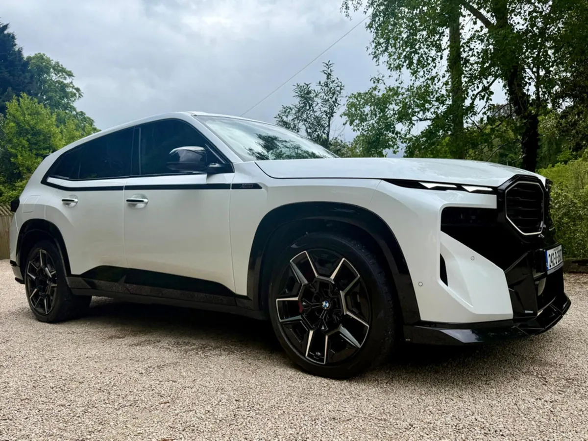 BMW XM 4.4 644BHP *Massage Seats…Bowers and Wilkin - Image 2