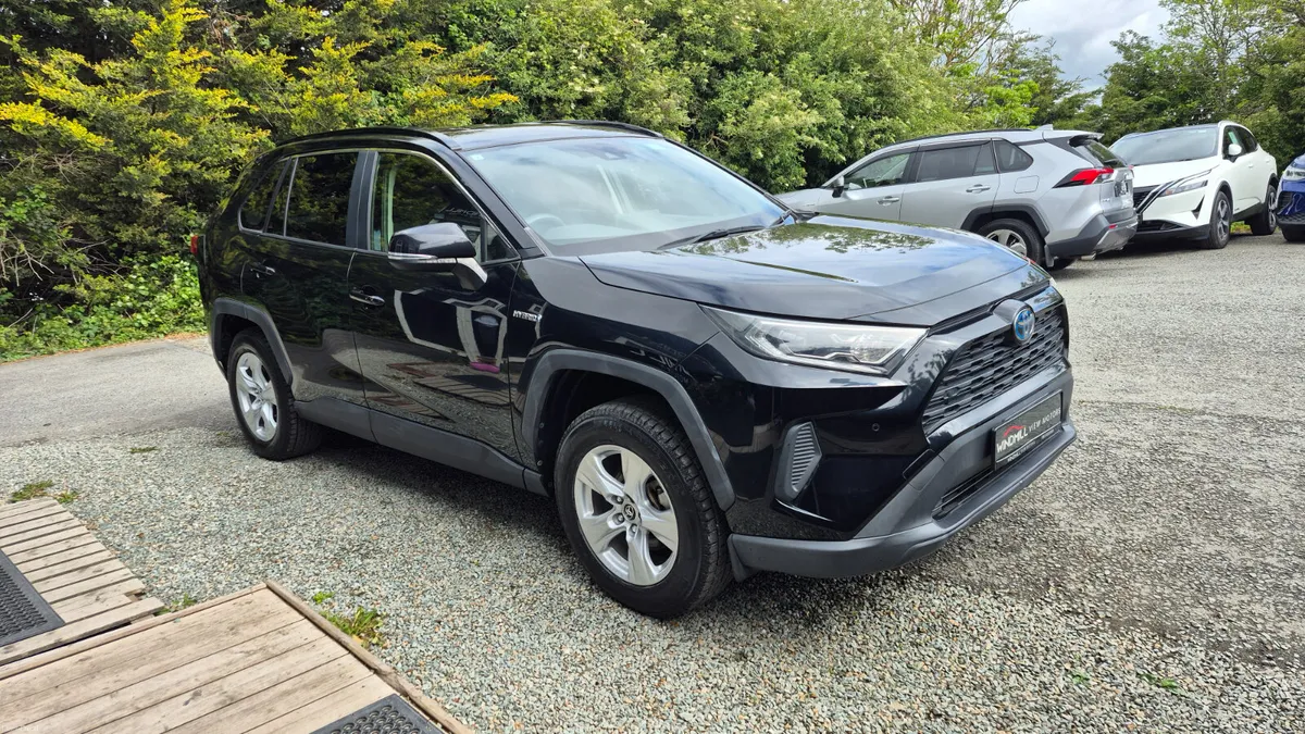 Toyota RAV4 Hybrid Automatic Low mileage 2019 - Image 2