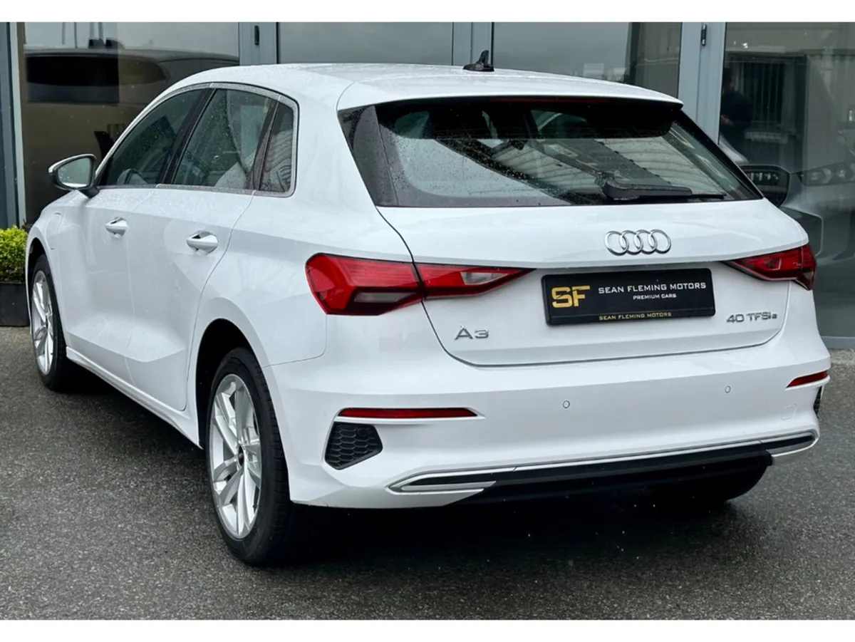 Audi A3 SPORT 40 TFSI E S-A SPORTBACK - Image 3