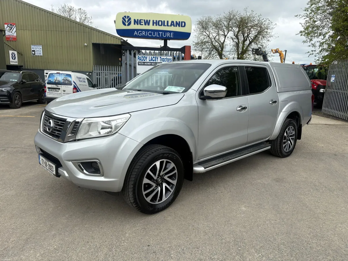2017 Nissan Navara Crew Cab - Image 1