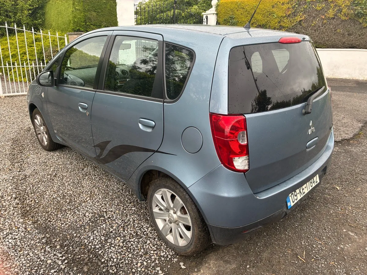 Mitsubishi Colt - Image 4