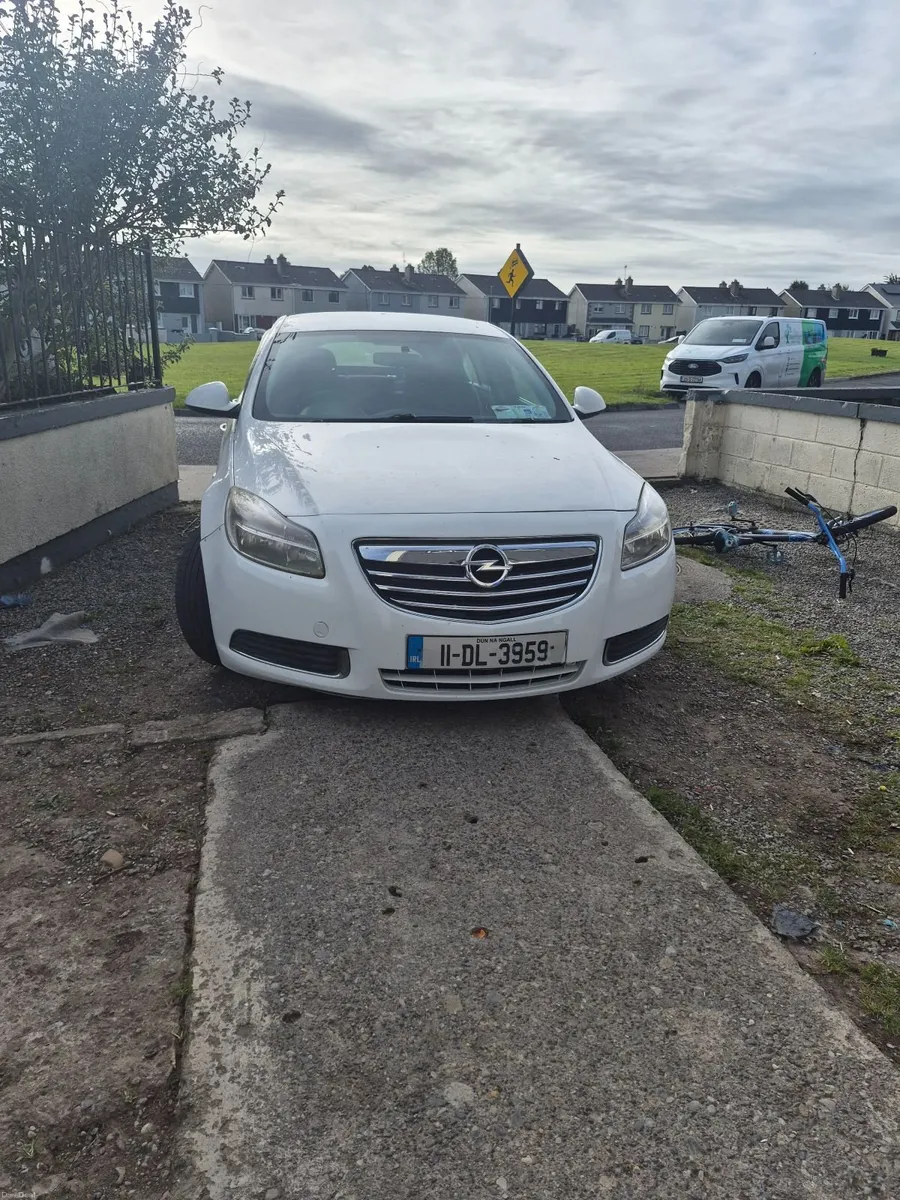 Vauxhall Insignia 2011 - Image 4
