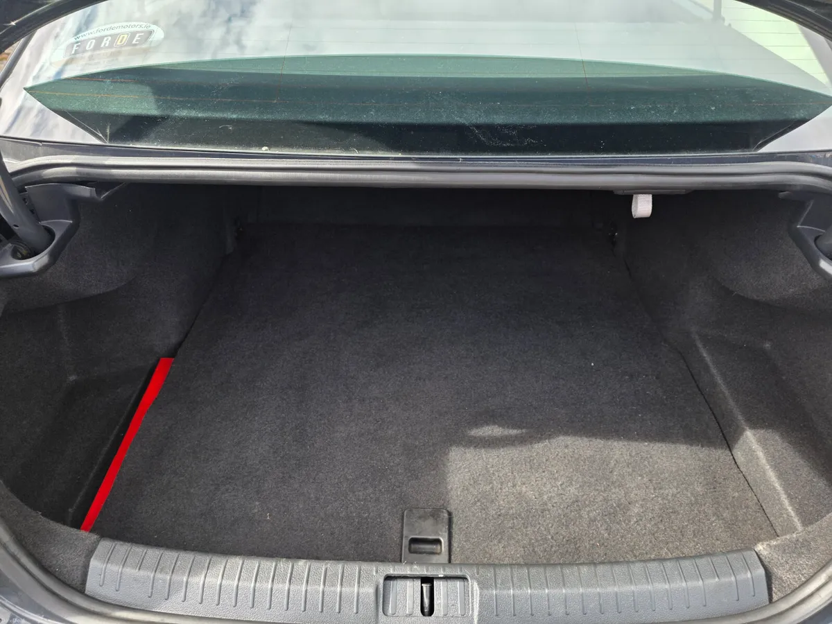 Volkswagen Passat Automatic 2016 - Image 6