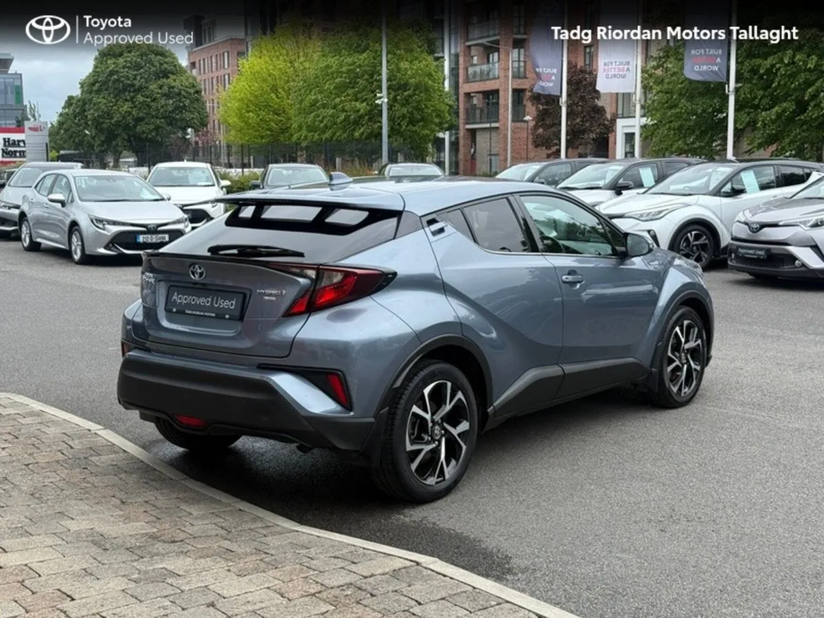 Toyota C-HR C-HR 1.8 HYBRID SPORT - Image 2