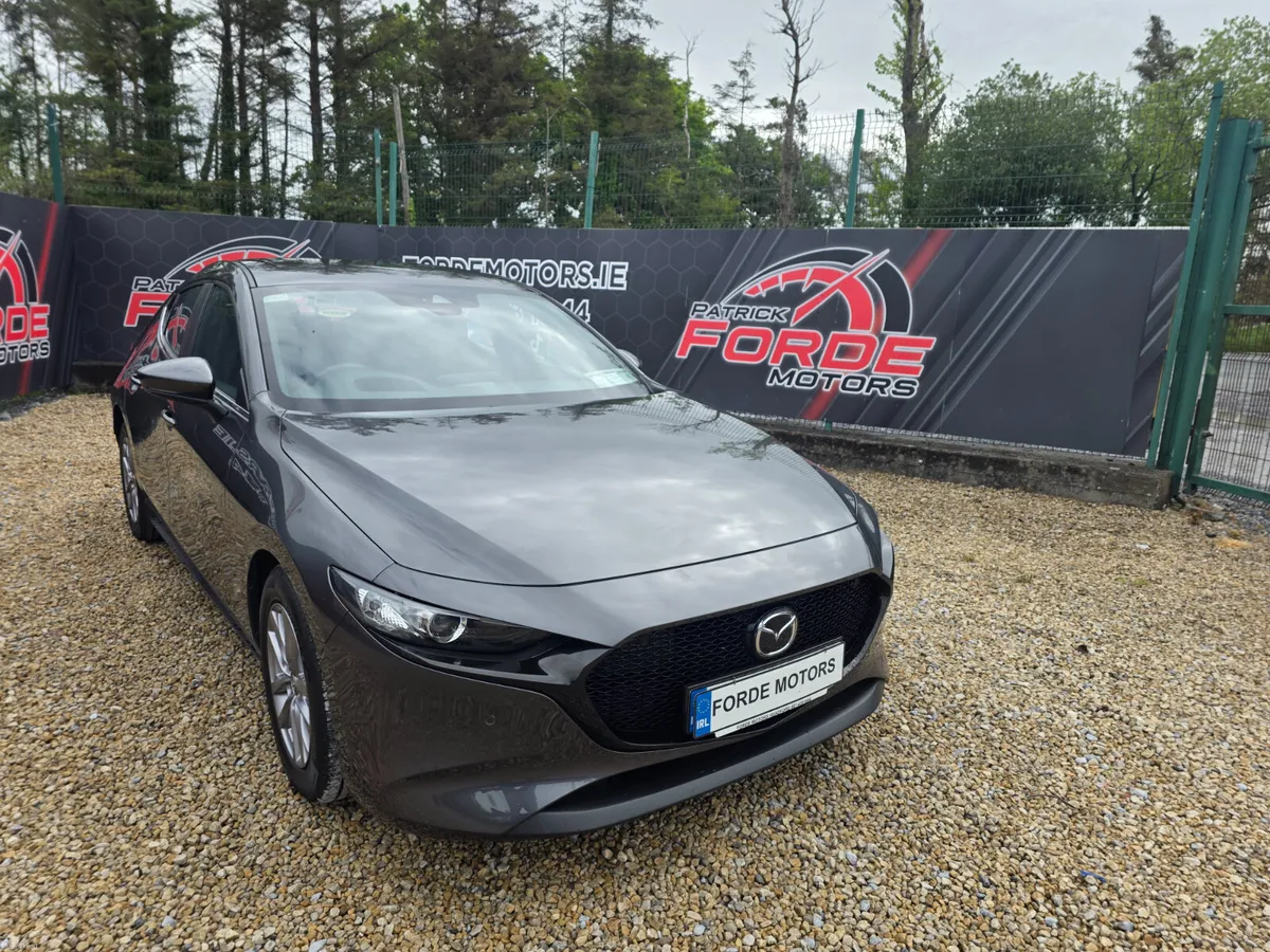 Mazda 3 2021 - Image 1