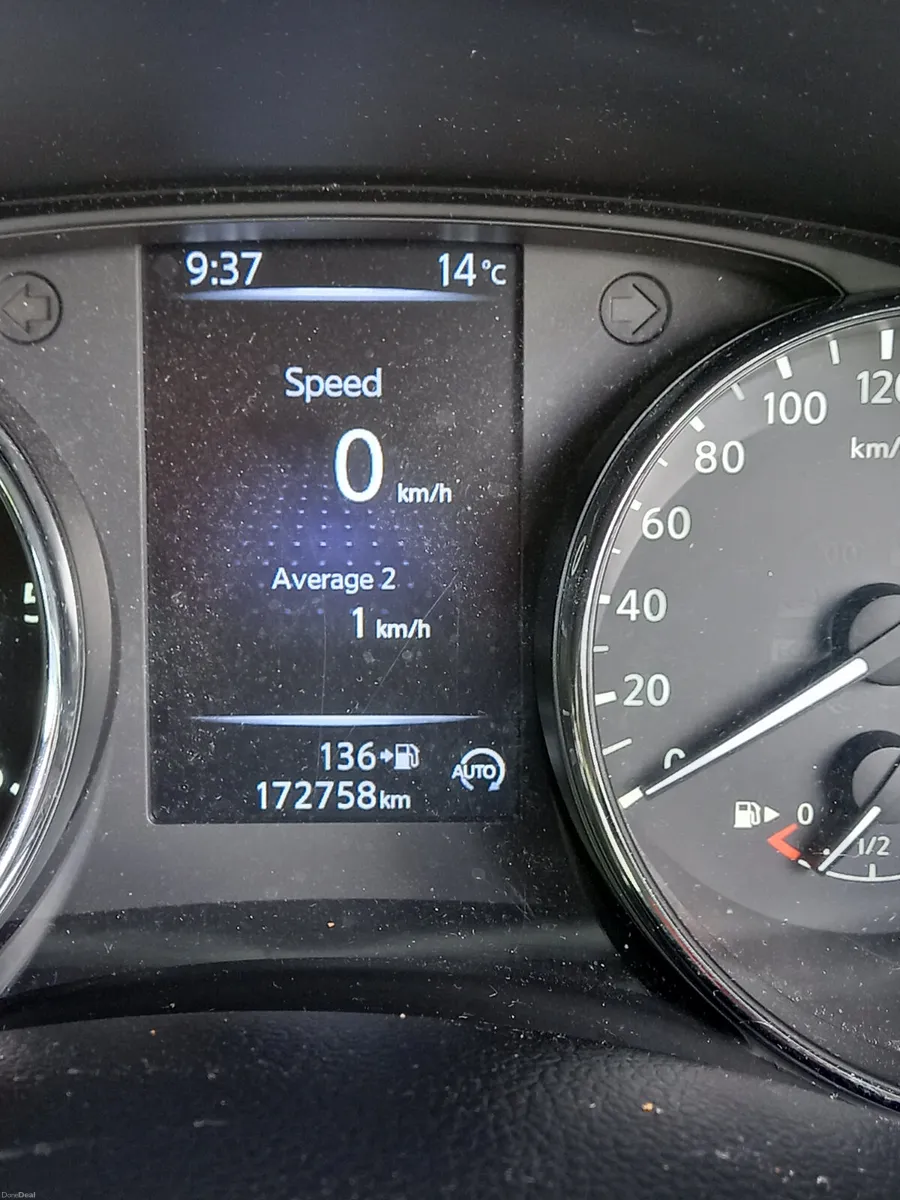 2015 Nissan Qashqai 1.5 Diesel - Image 2