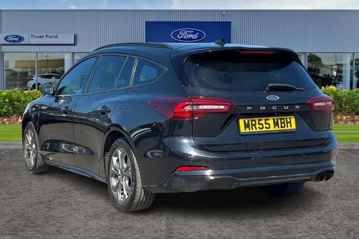 Ford Focus 1.0T EcoBoost ST-Line Estate 5dr Petrol - Image 2