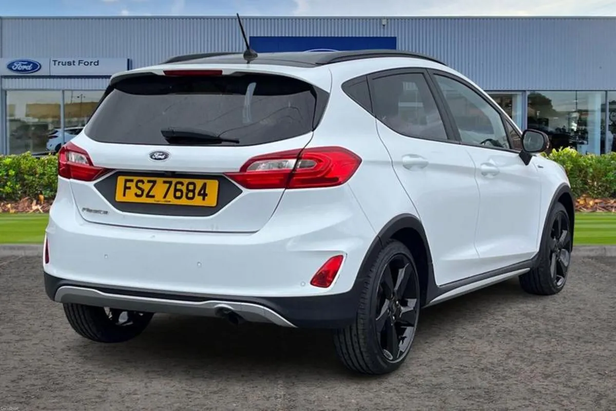 Ford Fiesta Active - Image 4