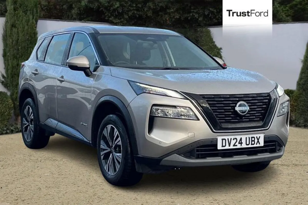 Nissan X-Trail Premium - Image 1