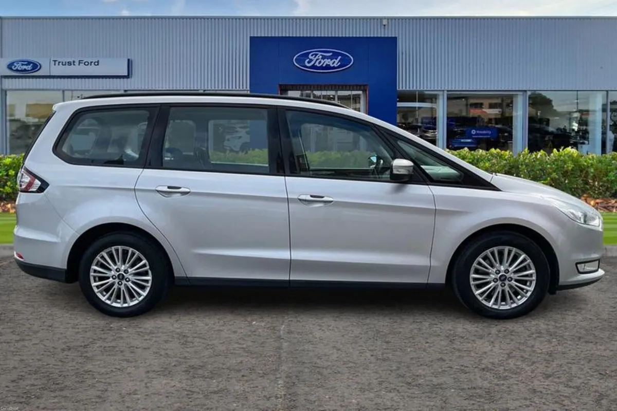 Ford Galaxy Zetec - Image 3