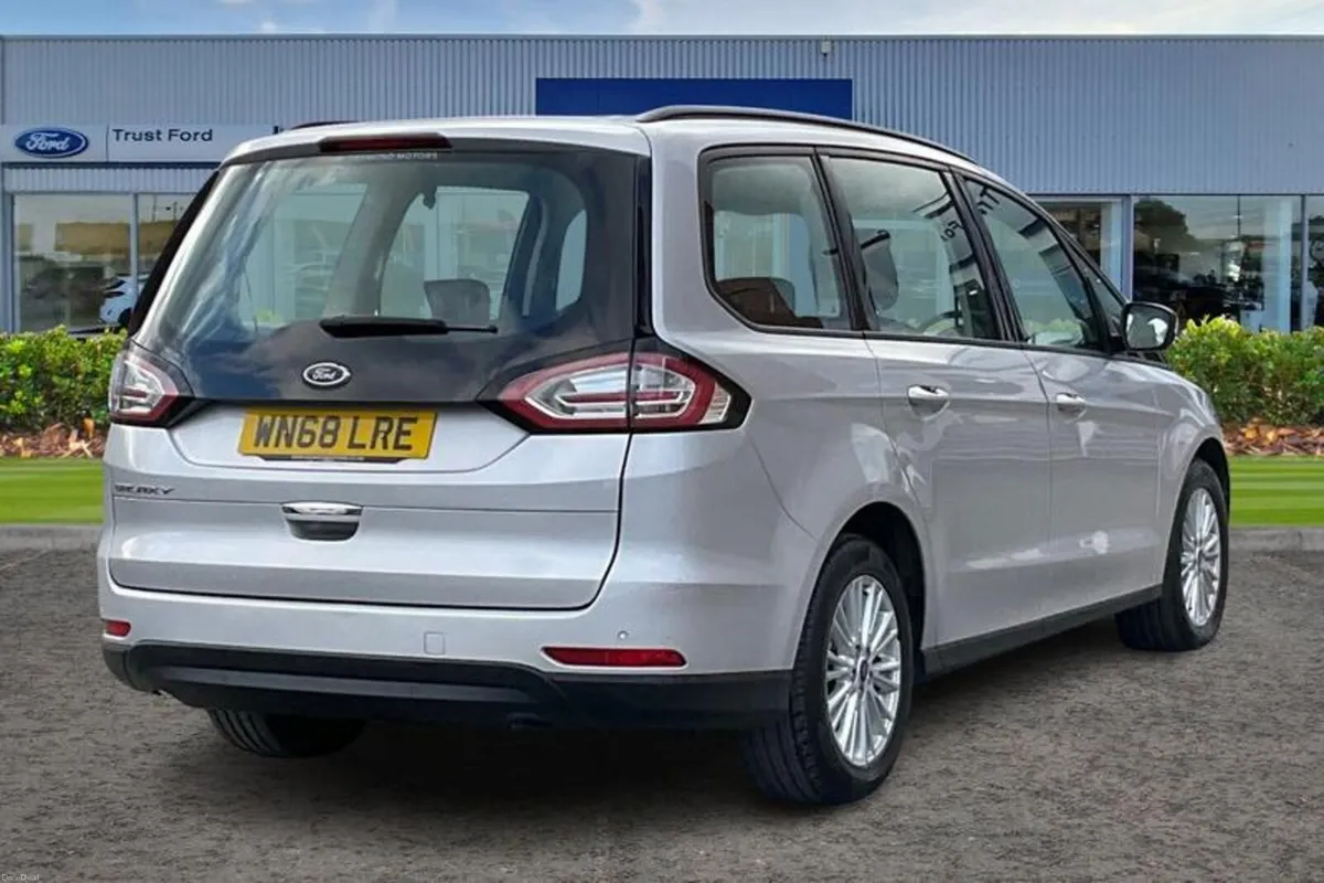 Ford Galaxy Zetec - Image 4