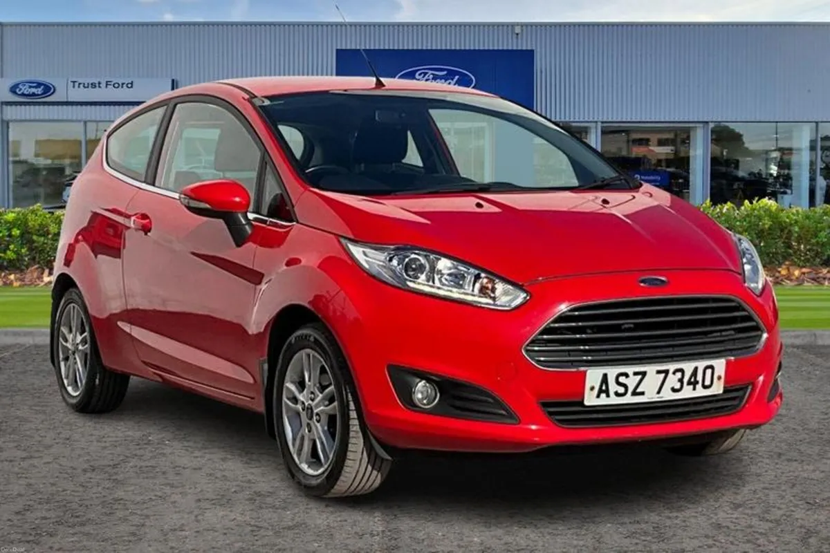 Ford Fiesta 1.25 Zetec Hatchback 3dr Petrol Manual - Image 1