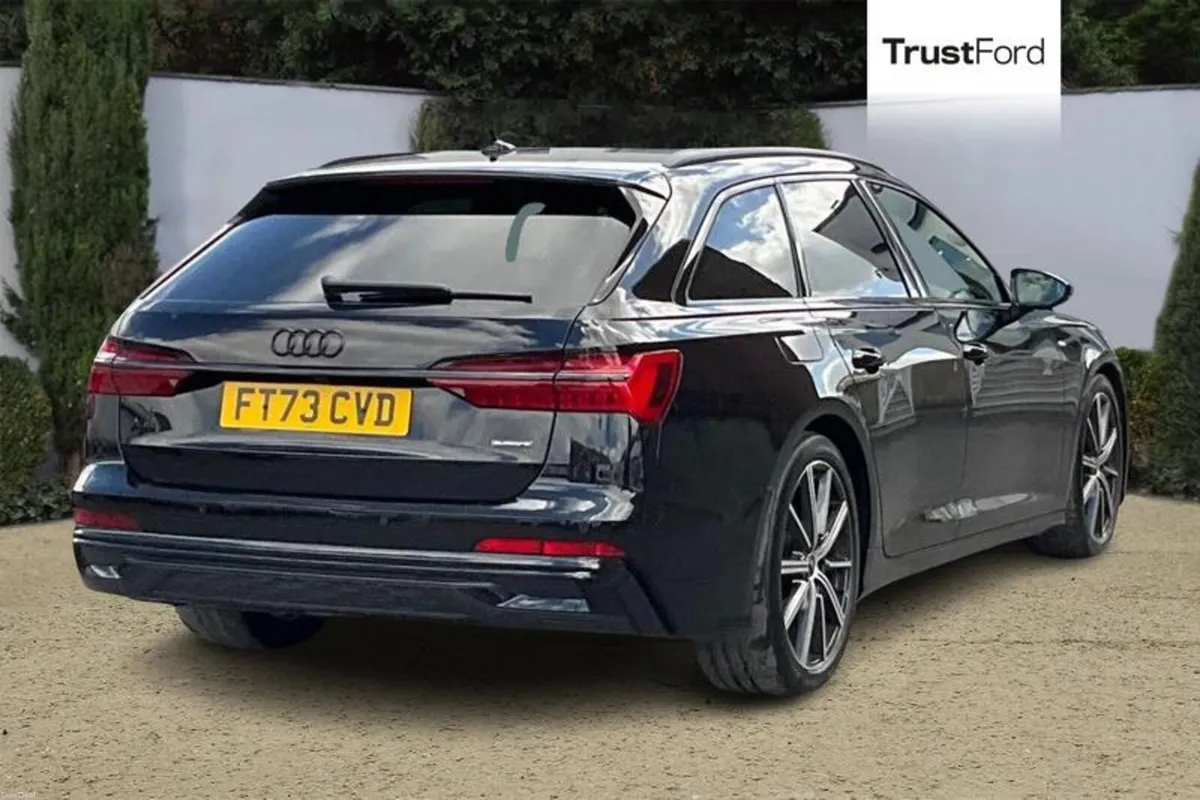 Audi A6 Black Edition - Image 4