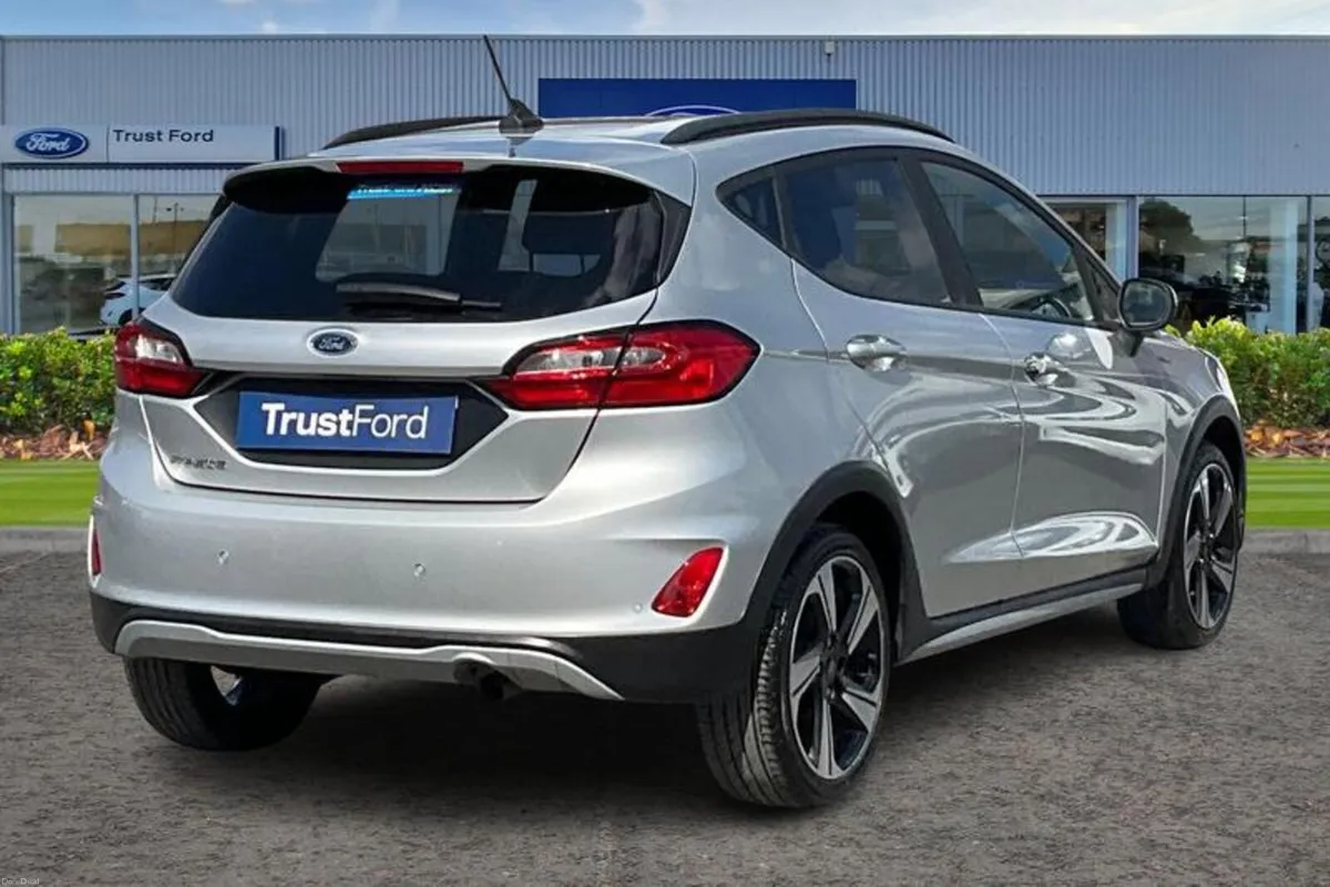 Ford Fiesta Active - Image 4