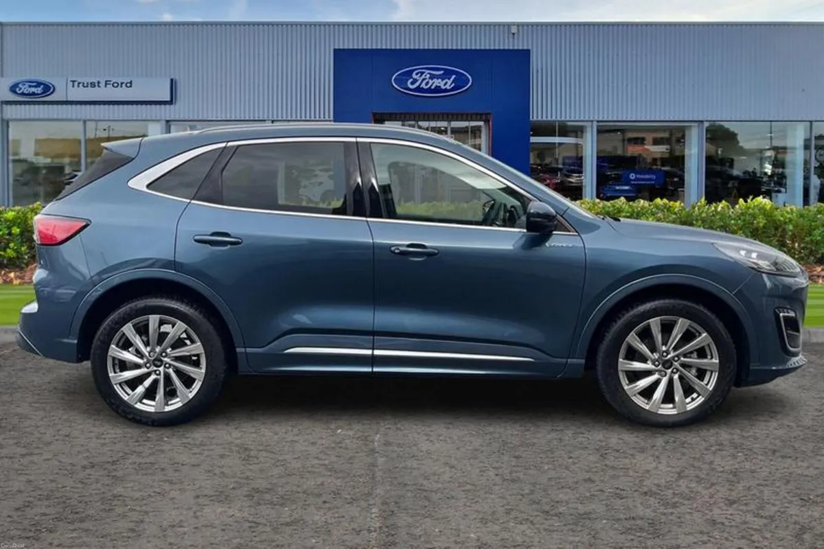 Ford Kuga Vignale - Image 3