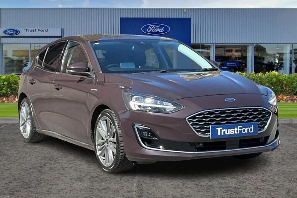 Ford Focus 1.0T EcoBoost Vignale Hatchback 5dr Pet - Image 1