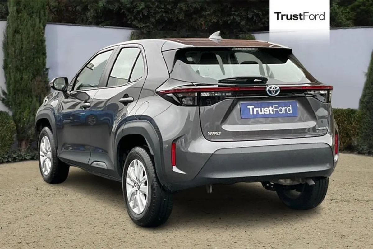 Toyota Yaris Cross Icon - Image 2