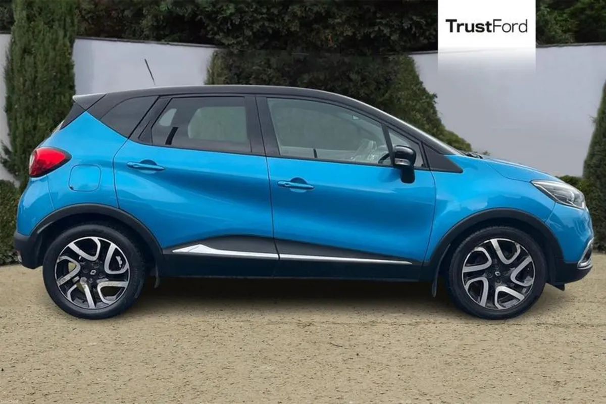 Renault Captur Dynamique S MediaNav - Image 3