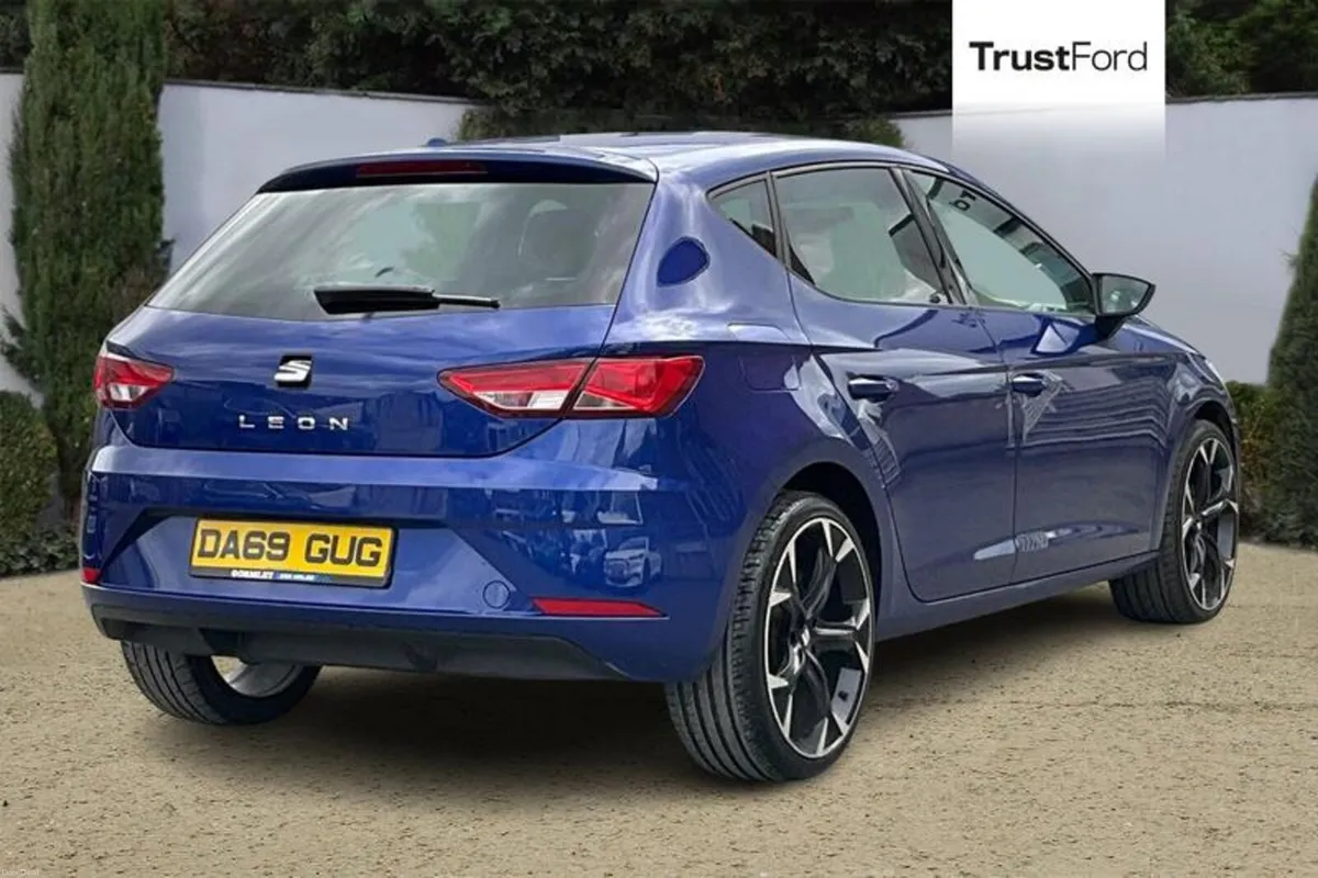 SEAT Leon SE Dynamic - Image 4