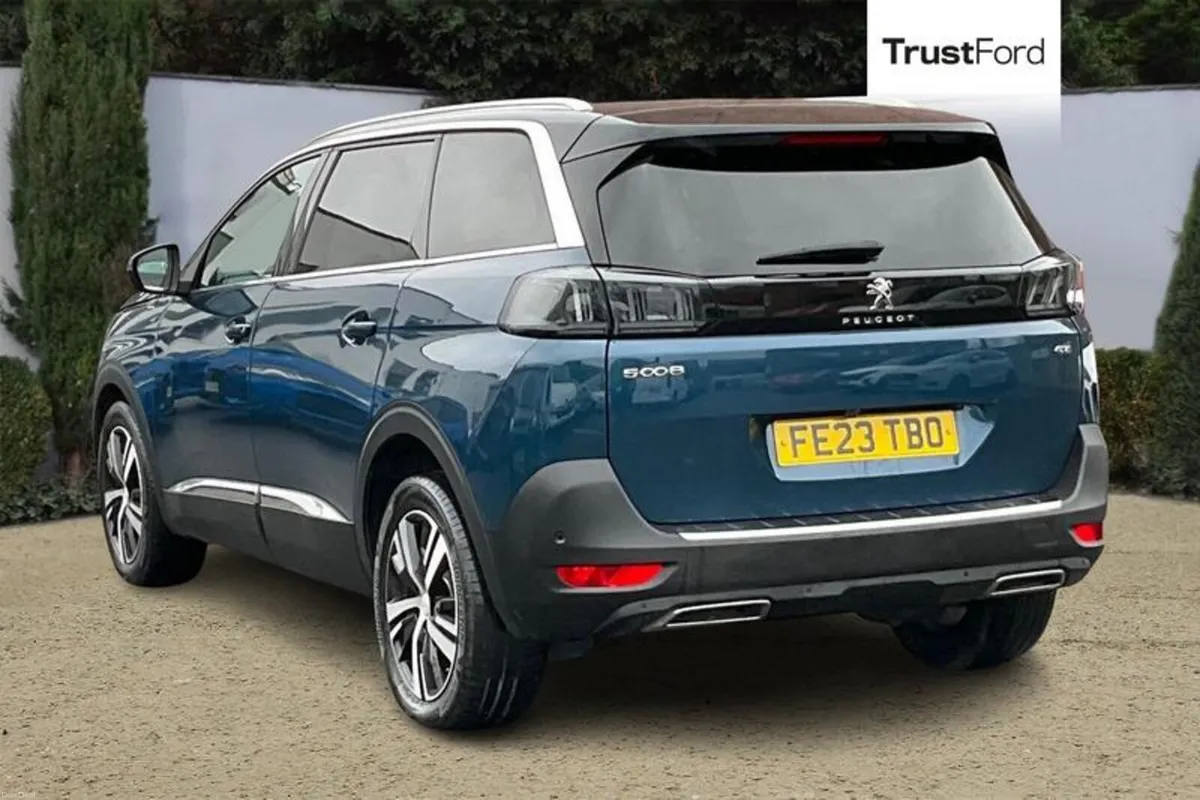 Peugeot 5008 GT - Image 2