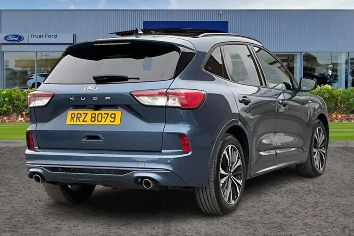 Ford Kuga ST-Line X First Edition - Image 4