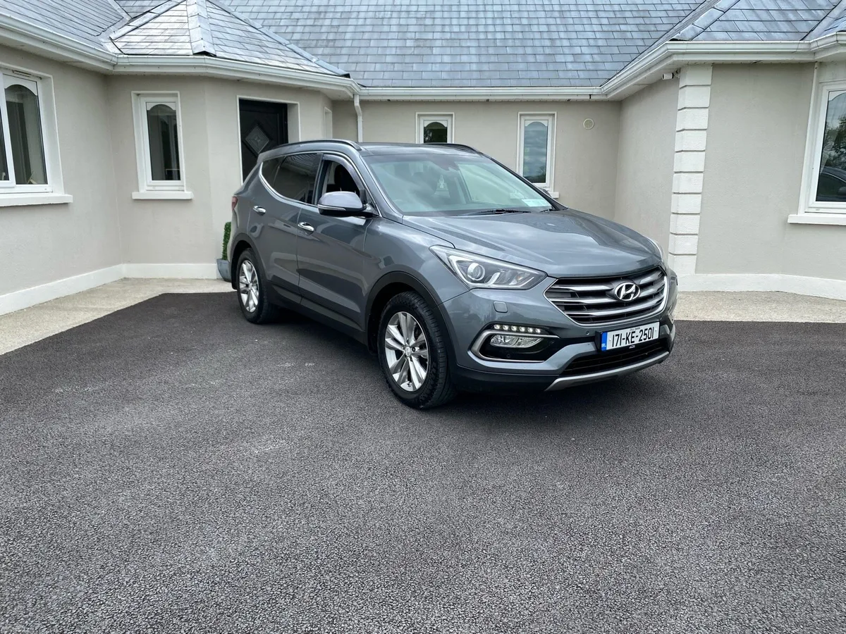 Hyundai Santa Fe Automatic - Image 2