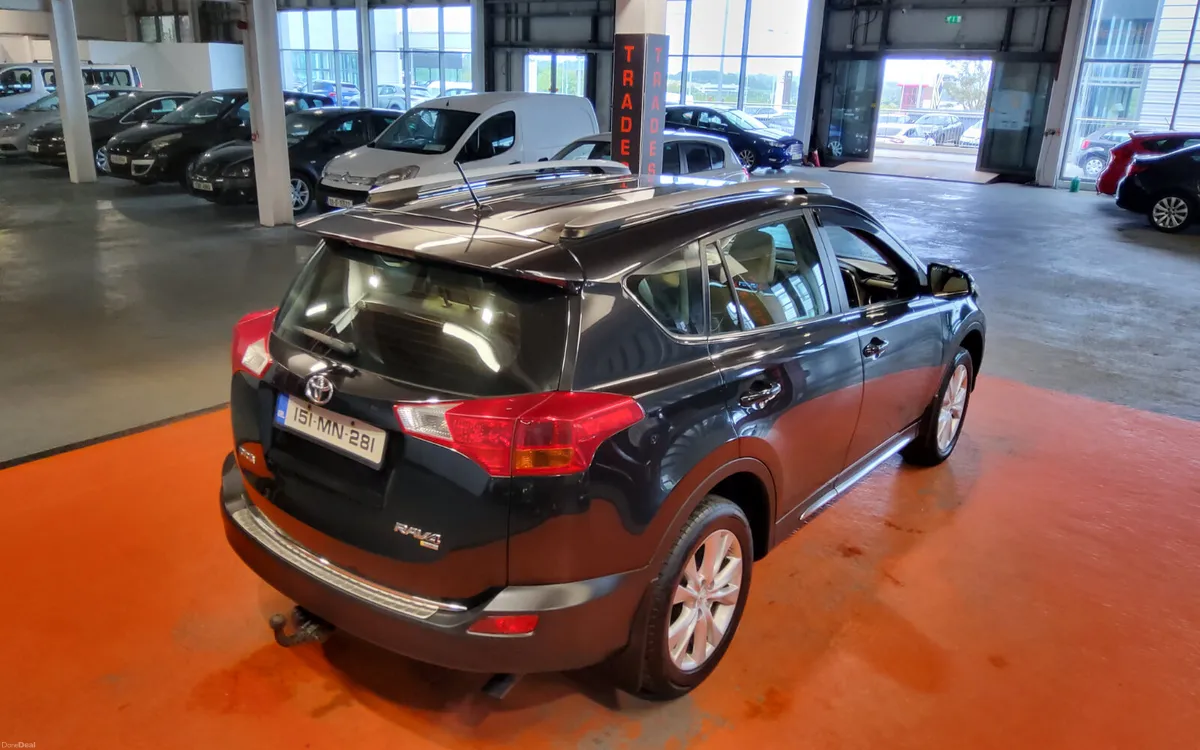 Toyota RAV4 2015 - Image 3
