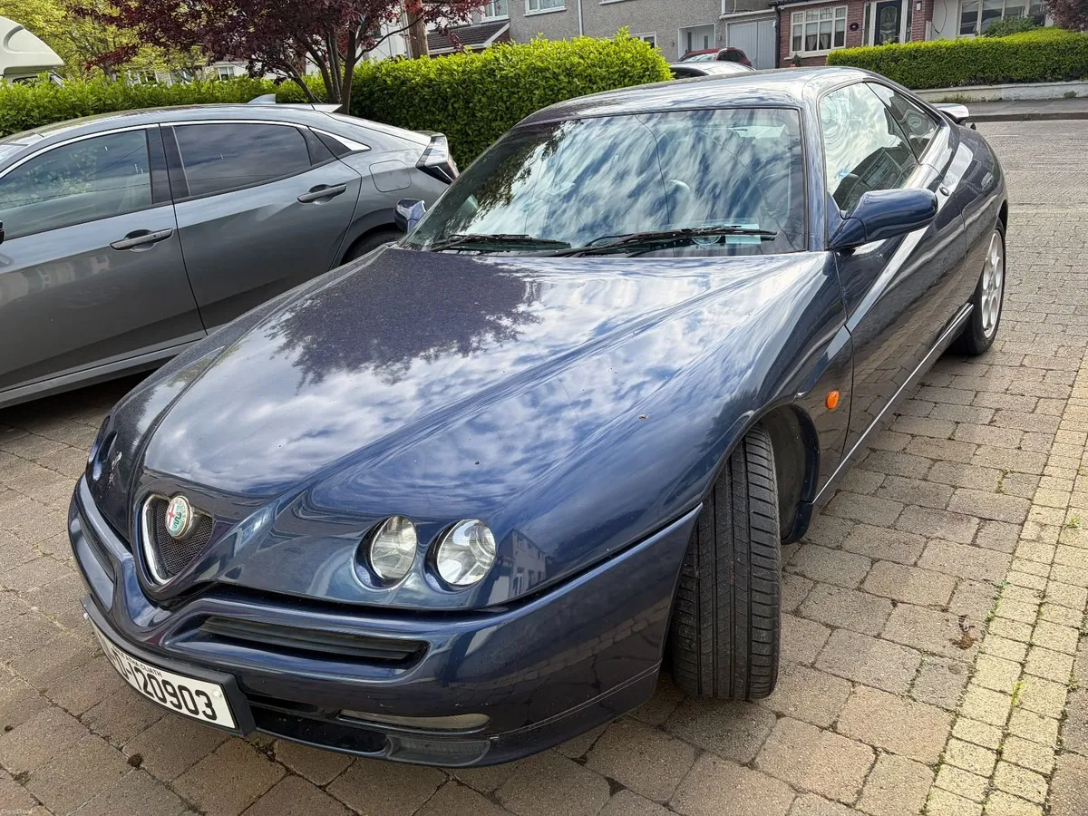Alfa Romeo GTV 2001 - Image 2