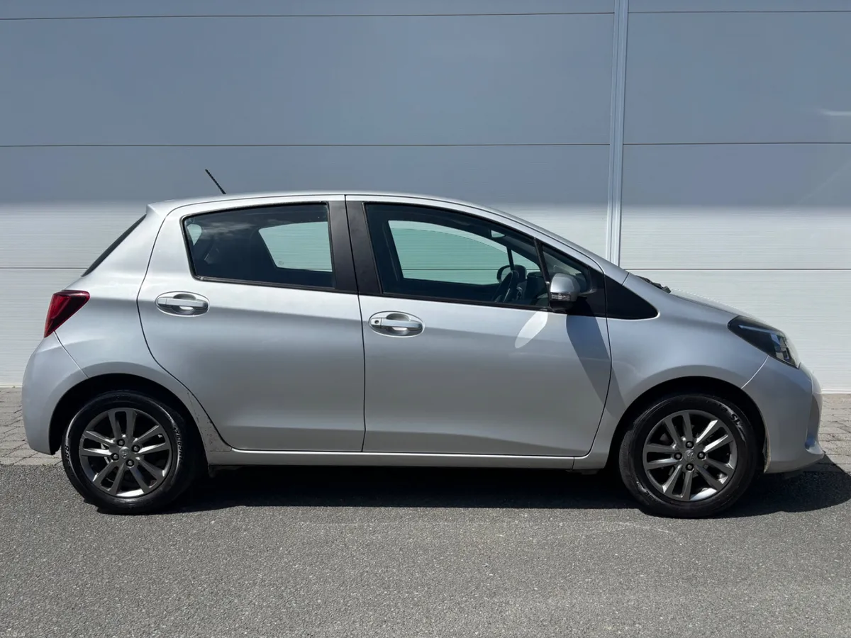 2016 TOYOTA YARIS LUNA 1.0i5D FSH NCT LOW KM - Image 6